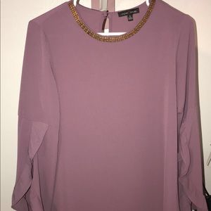 Lavender Blouse w/ Wavy arms 💗